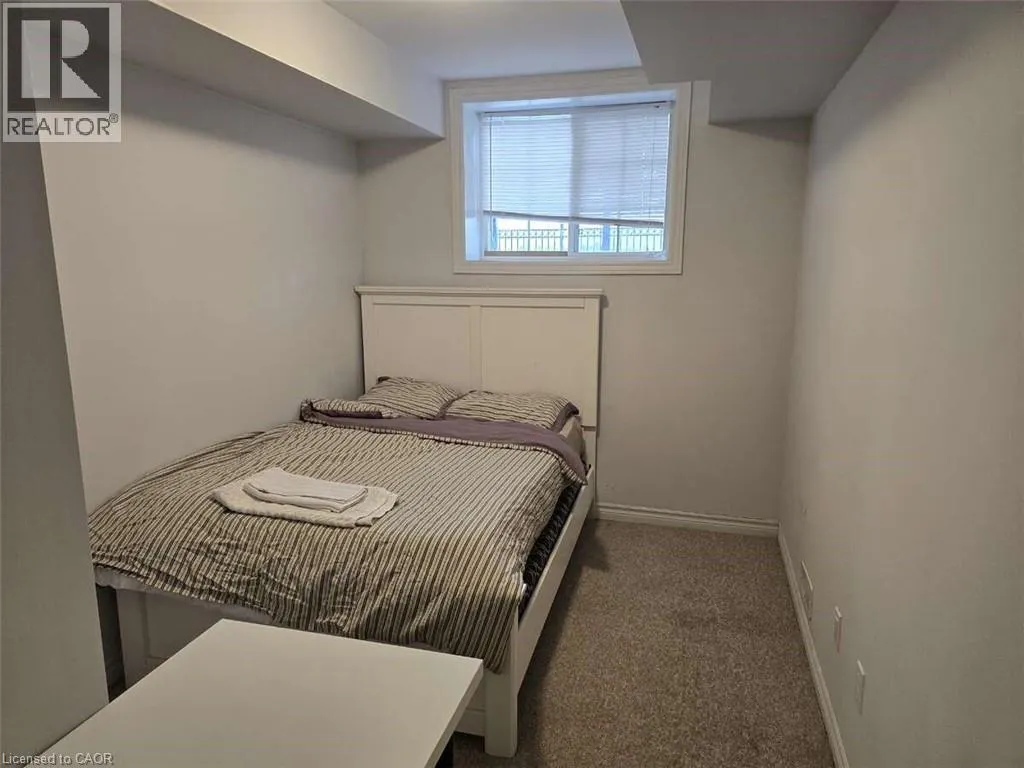 252 PENETANGUISHENE Road Unit# 10, #10