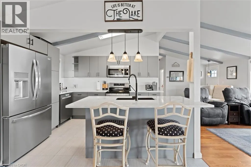 244 COTTERIE Park