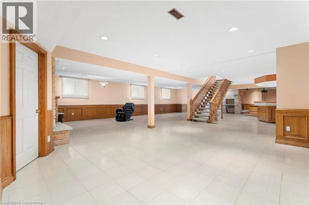 21 WOODLAND ACRES Crescent