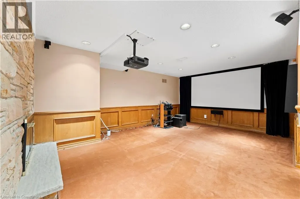 21 WOODLAND ACRES Crescent