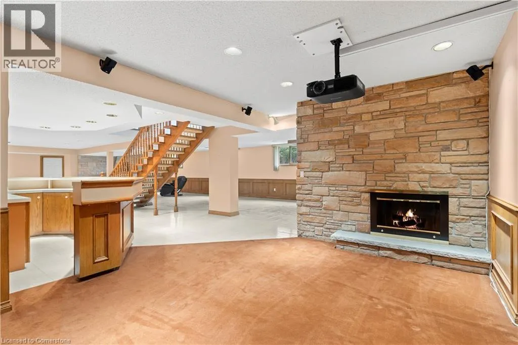21 WOODLAND ACRES Crescent