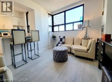 105 MCCAUL Street Unit# 701, #701