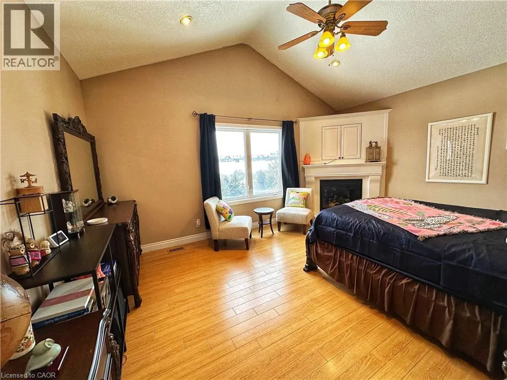 158 RIVER RUN Road