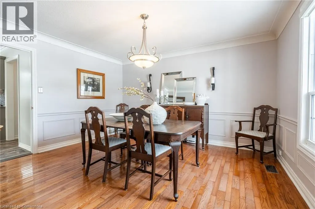 1 ACREDALE Drive