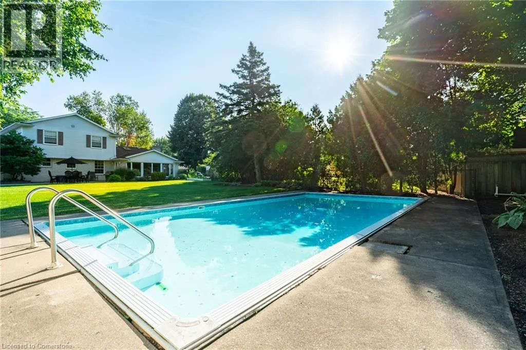 1 ACREDALE Drive