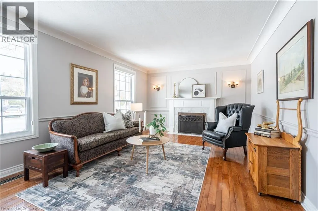 1 ACREDALE Drive