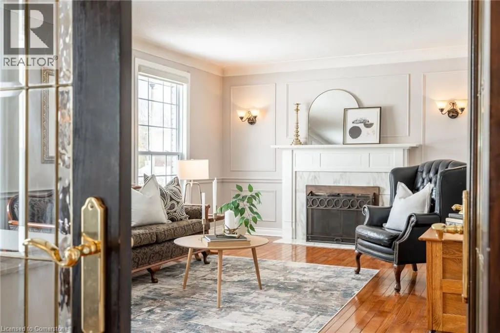 1 ACREDALE Drive