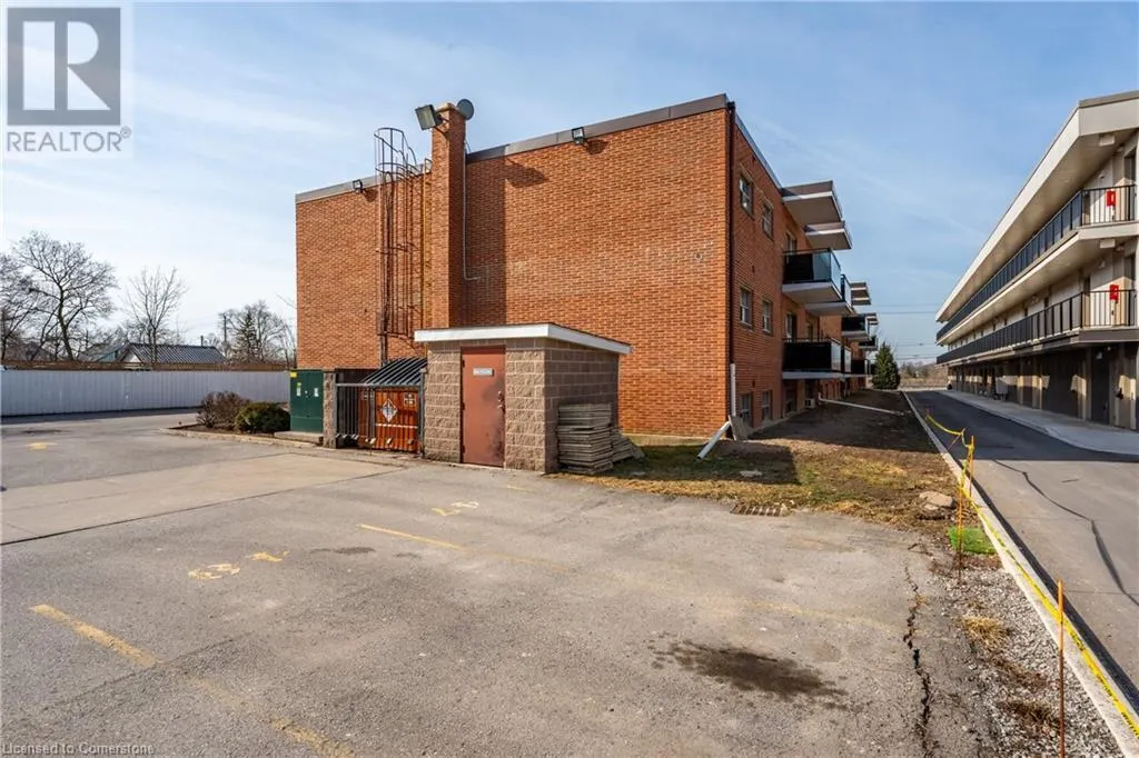264 OAKDALE Avenue Unit# 102, #102