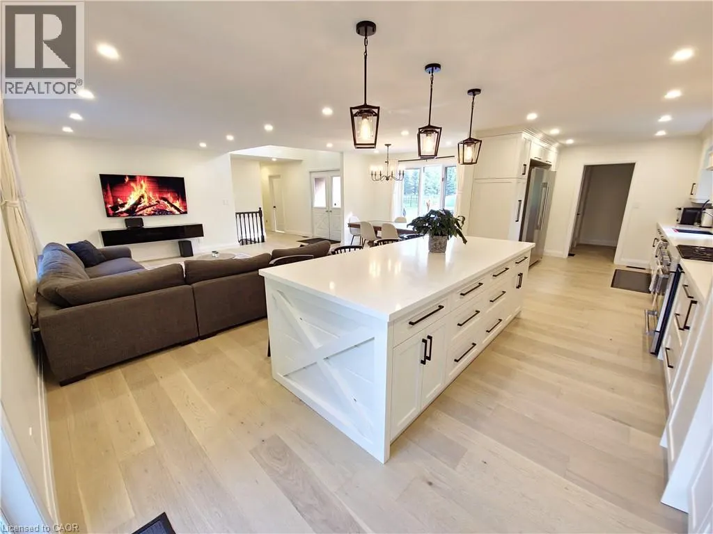 11719 GUELPH Line