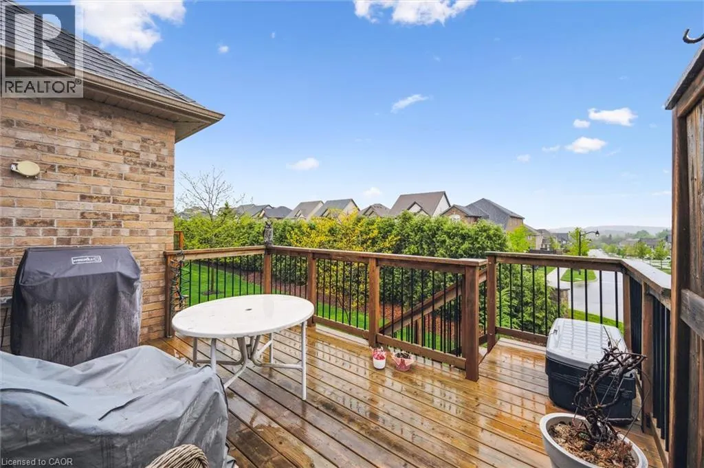 10 CHESTNUT Drive