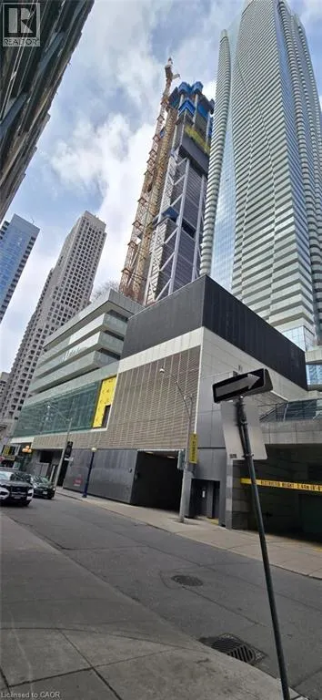 15 HAYDEN Street