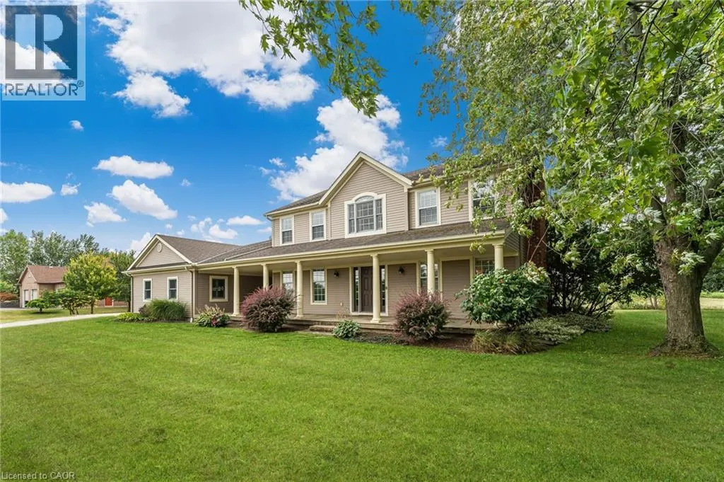 915 QUEENSTON Road