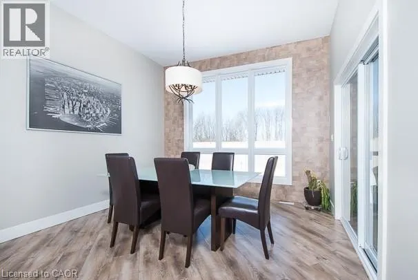 613 SWEETBAY Crescent