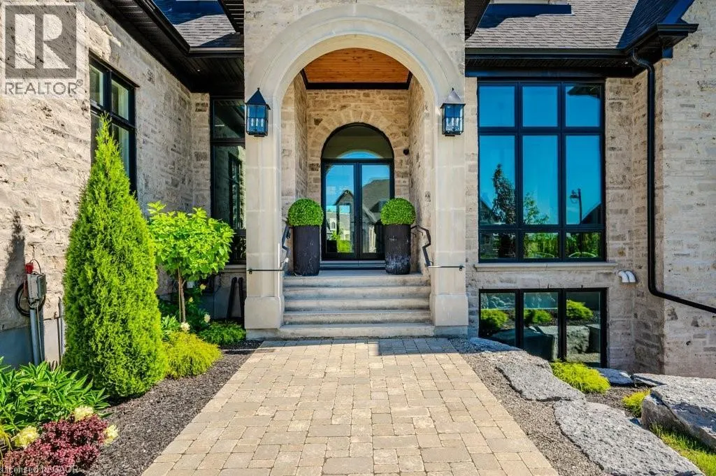 112 HERITAGE LAKE Drive Unit# 61, #61