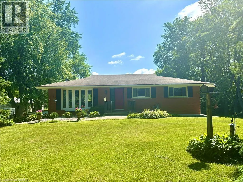 761 LYNDEN Road
