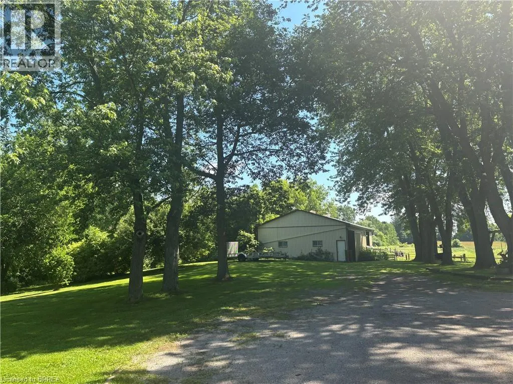 761 LYNDEN Road