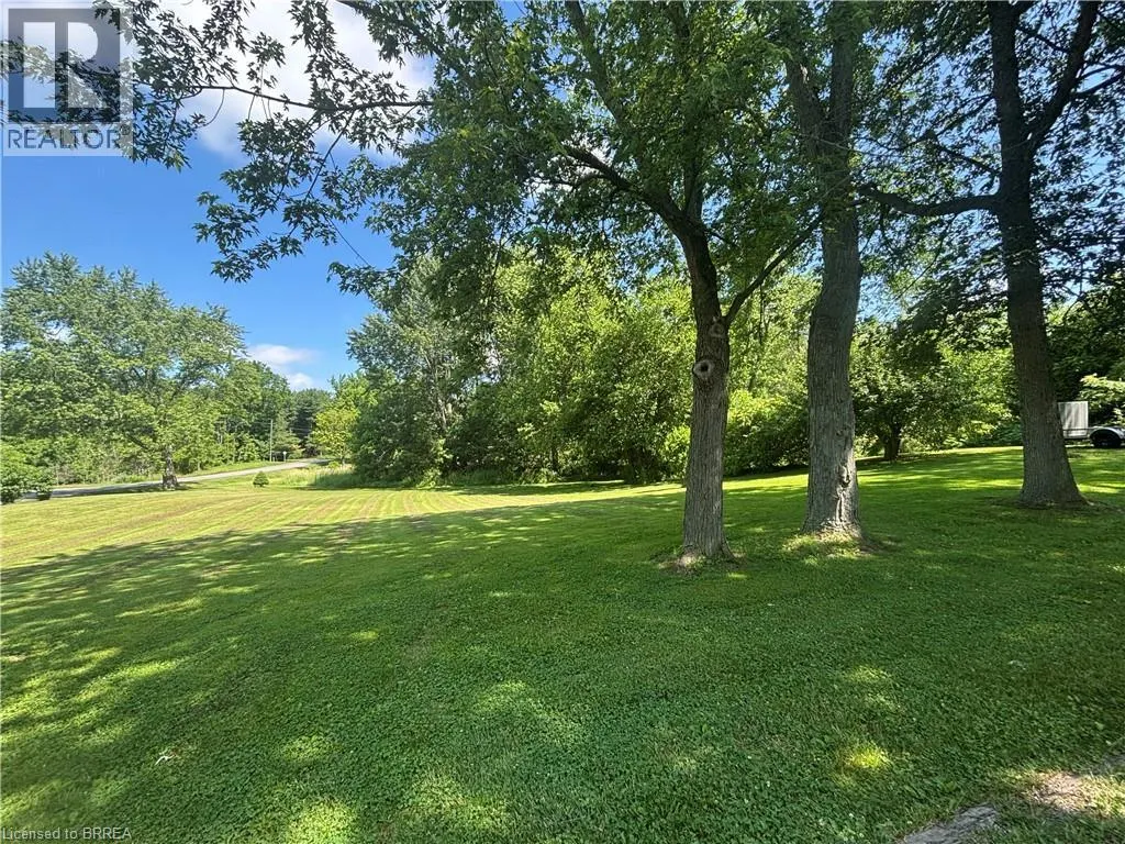 761 LYNDEN Road