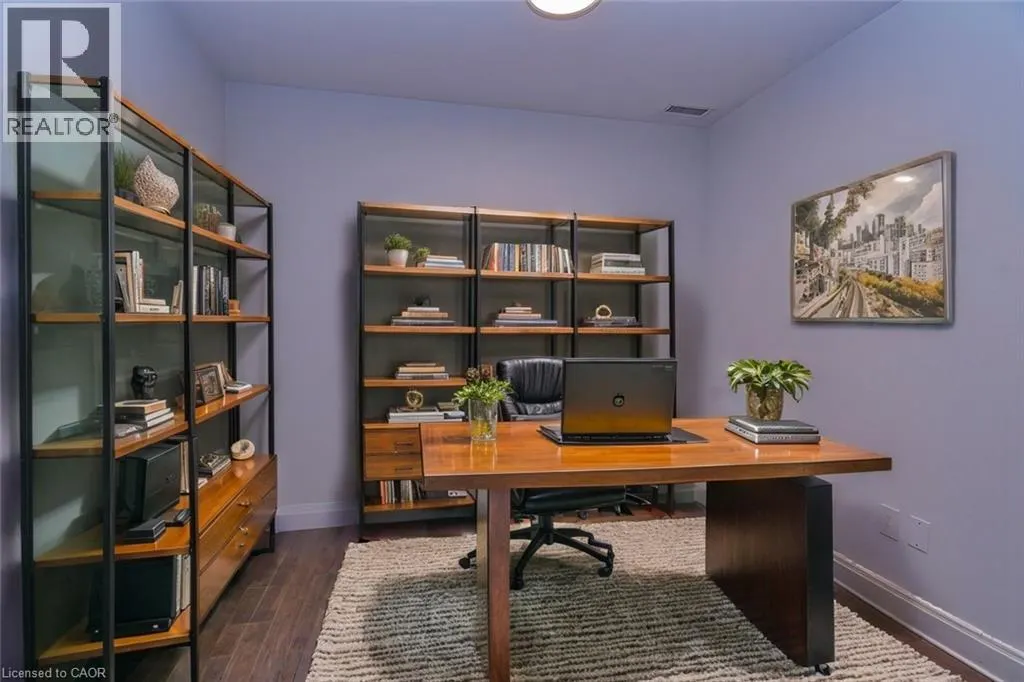 153 WILSON Street W Unit# 306, #306