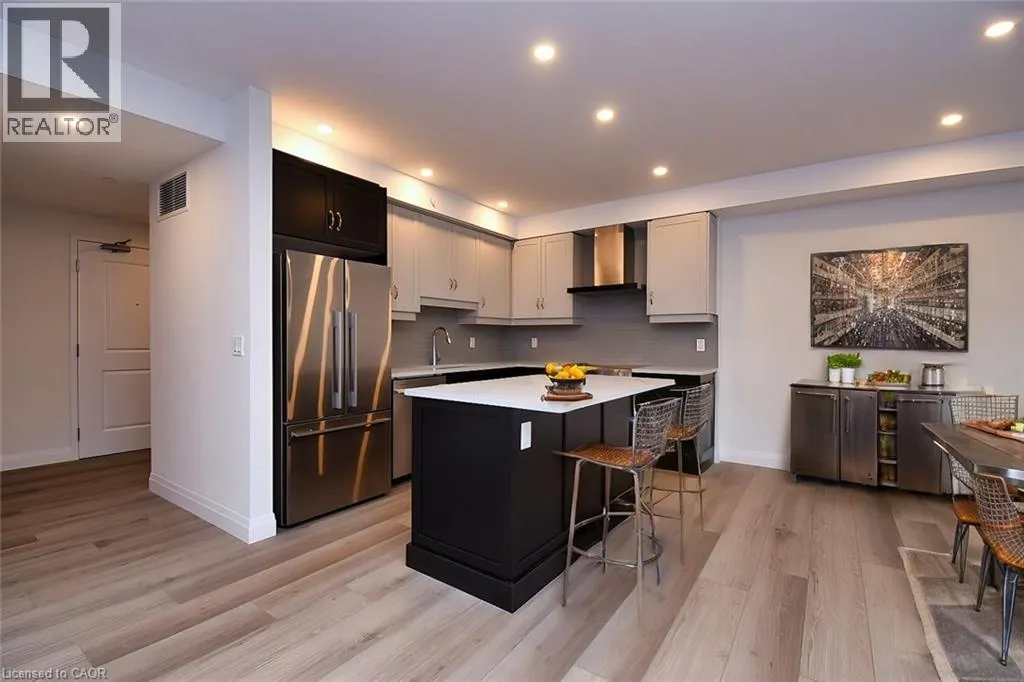 153 WILSON Street W Unit# 306, #306