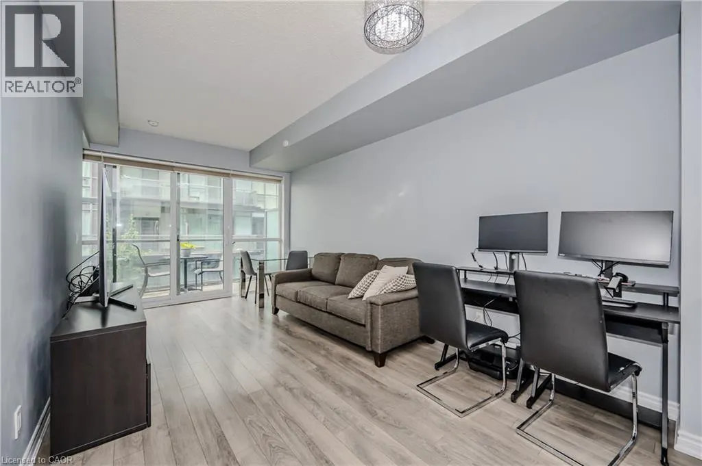 15 JAMES FINLAY Way Unit# 917, #917