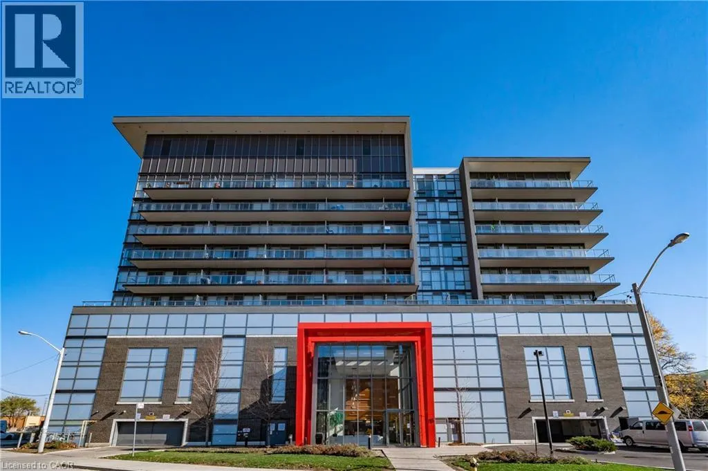 15 JAMES FINLAY Way Unit# 917, #917