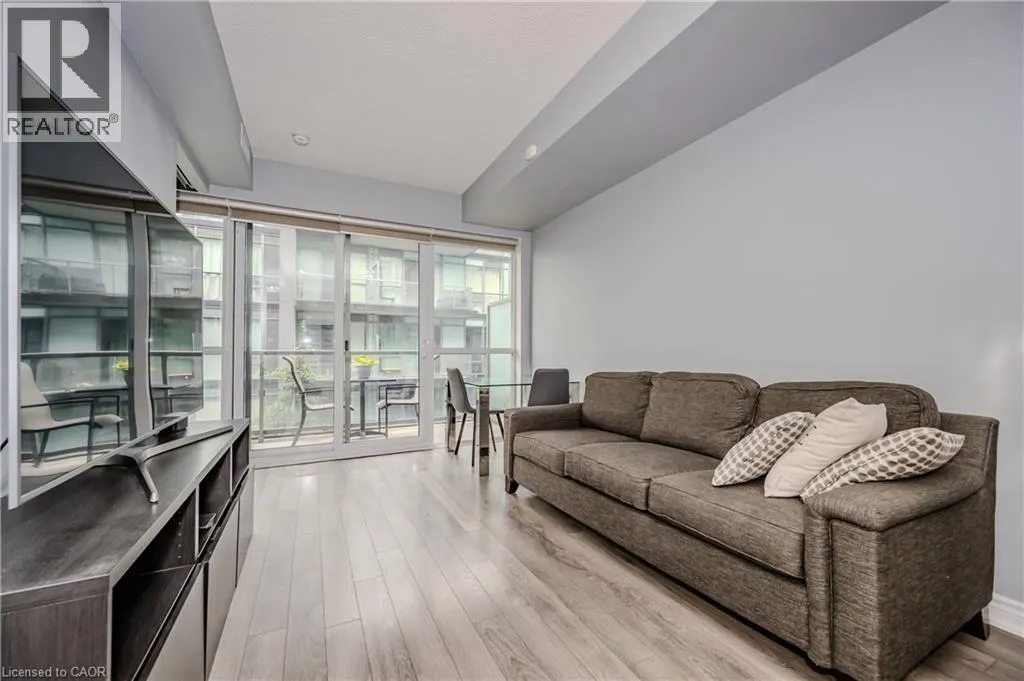15 JAMES FINLAY Way Unit# 917, #917