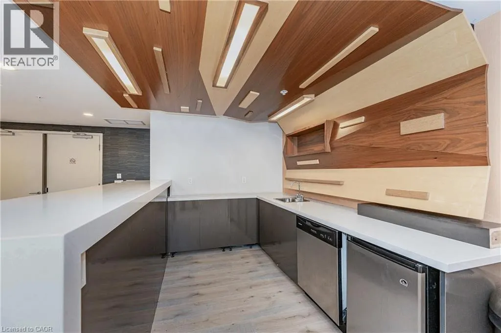 15 JAMES FINLAY Way Unit# 917, #917