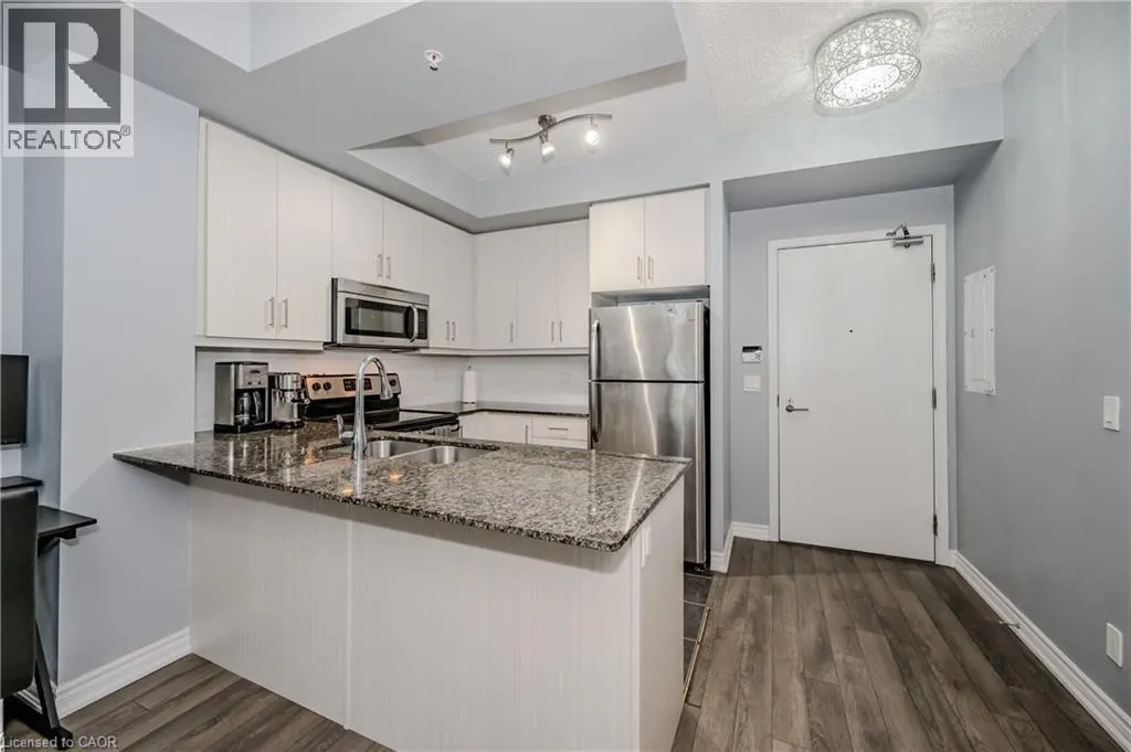 15 JAMES FINLAY Way Unit# 917, #917