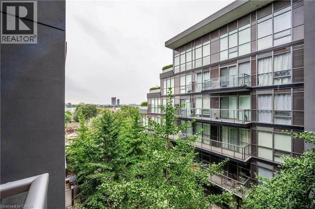 15 JAMES FINLAY Way Unit# 917, #917