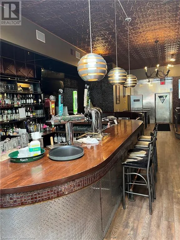 1012 KING Street W