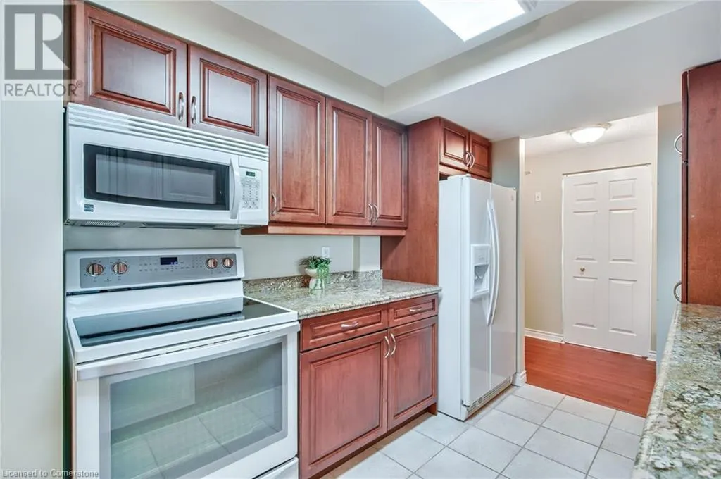 970 GOLF LINKS Road Unit# 205, #205