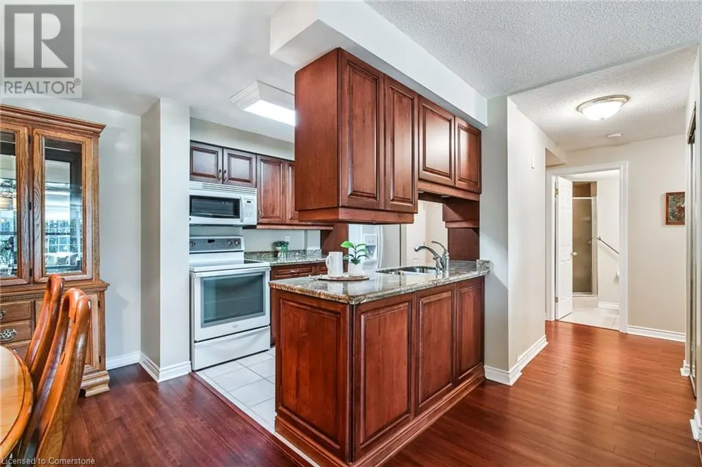 970 GOLF LINKS Road Unit# 205, #205