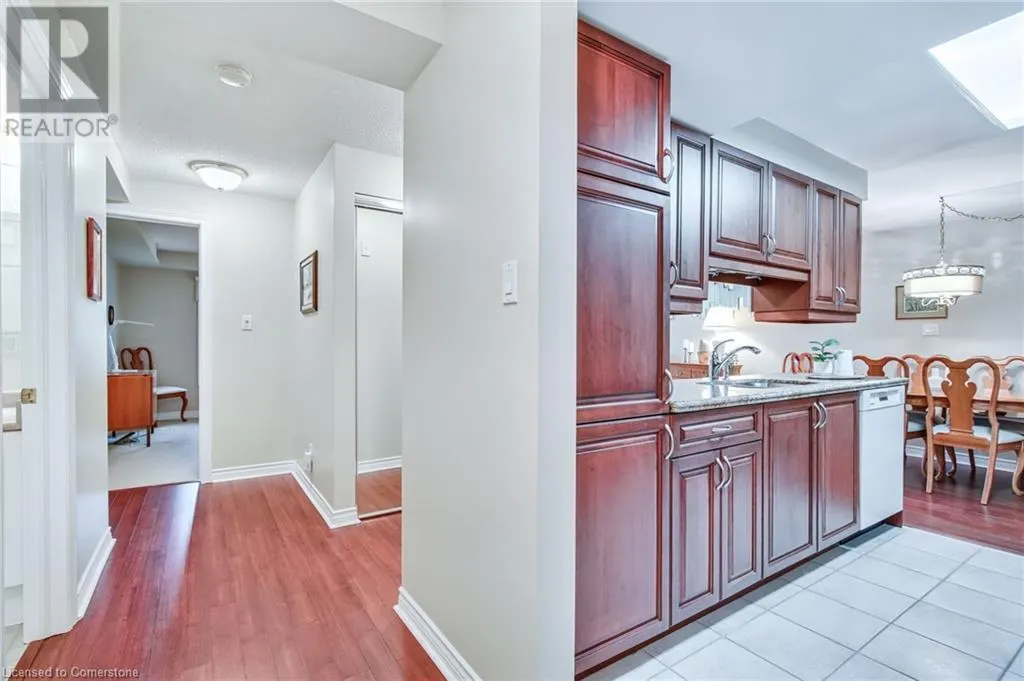 970 GOLF LINKS Road Unit# 205, #205