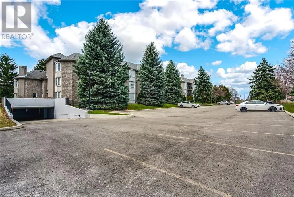 970 GOLF LINKS Road Unit# 205, #205