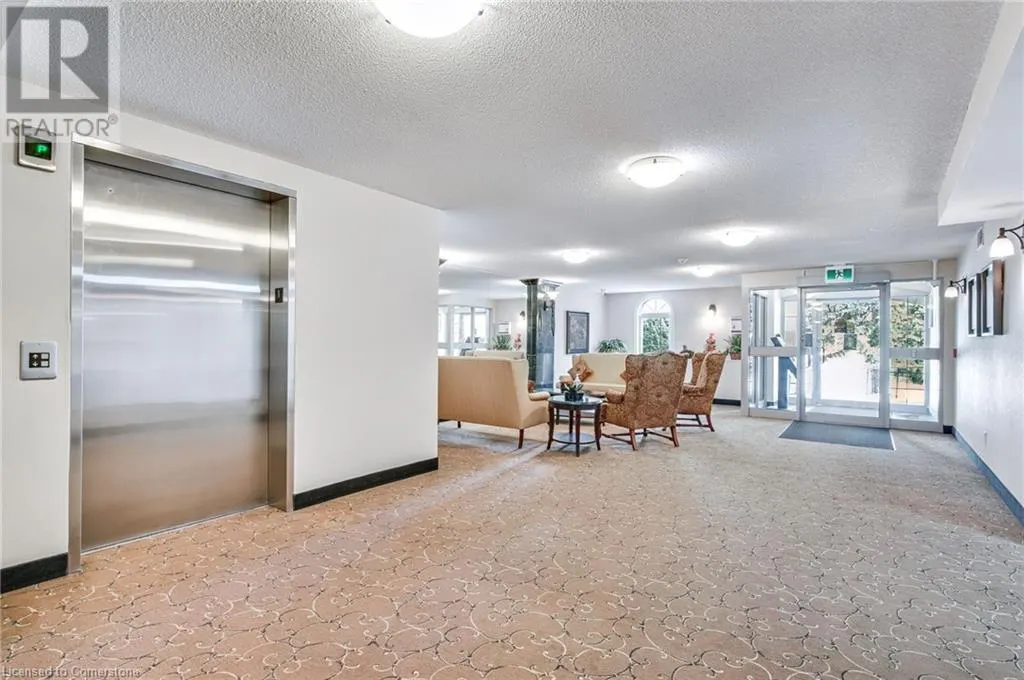 970 GOLF LINKS Road Unit# 205, #205