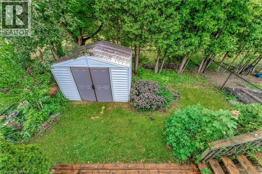 30 SAVANNAH RIDGE Drive