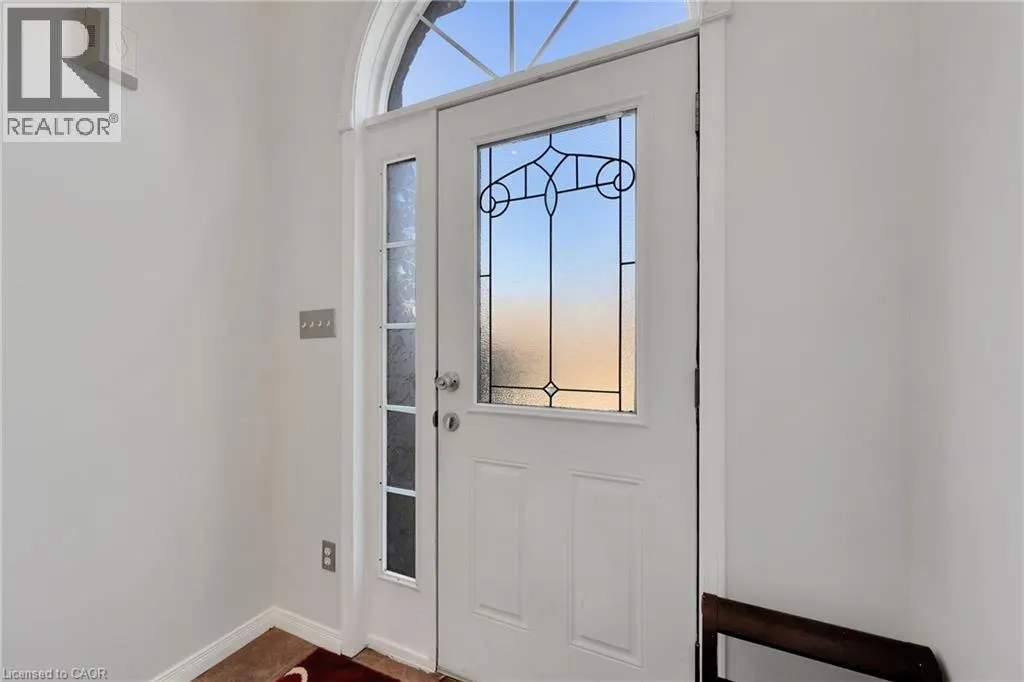 34 PHAIR Crescent