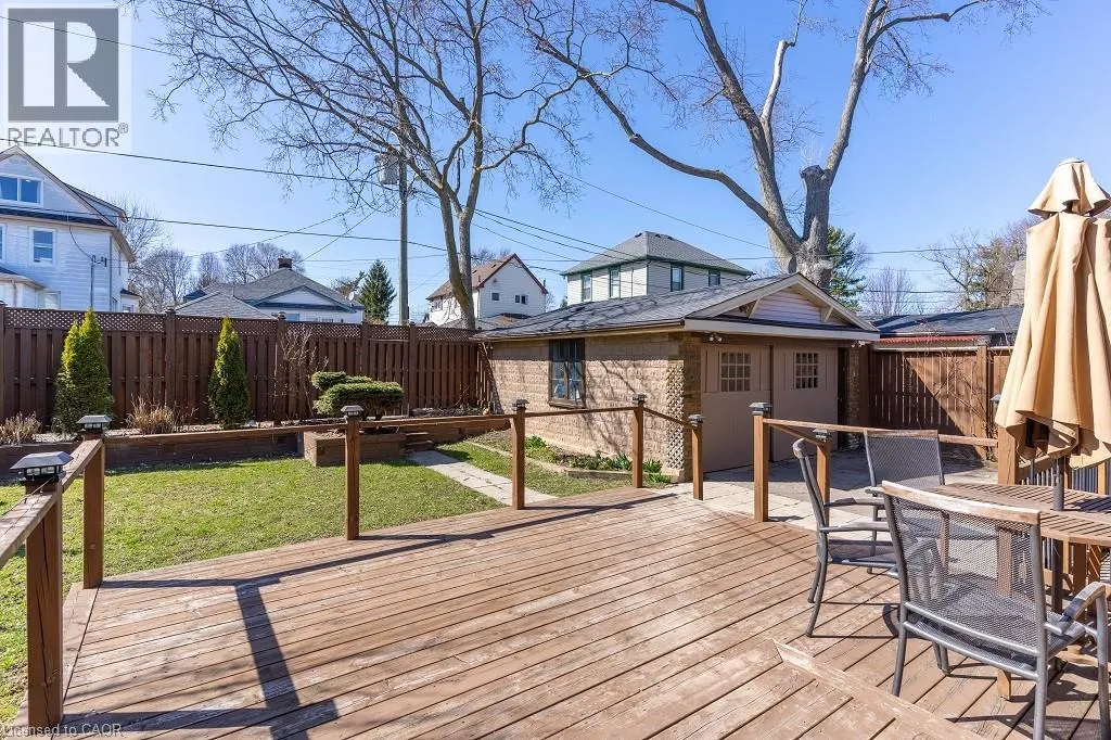 5207 RIVER Road