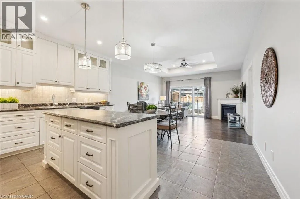 28 BUR OAK Drive