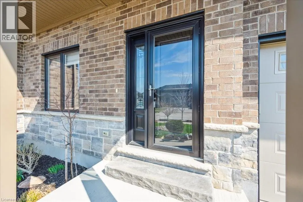28 BUR OAK Drive