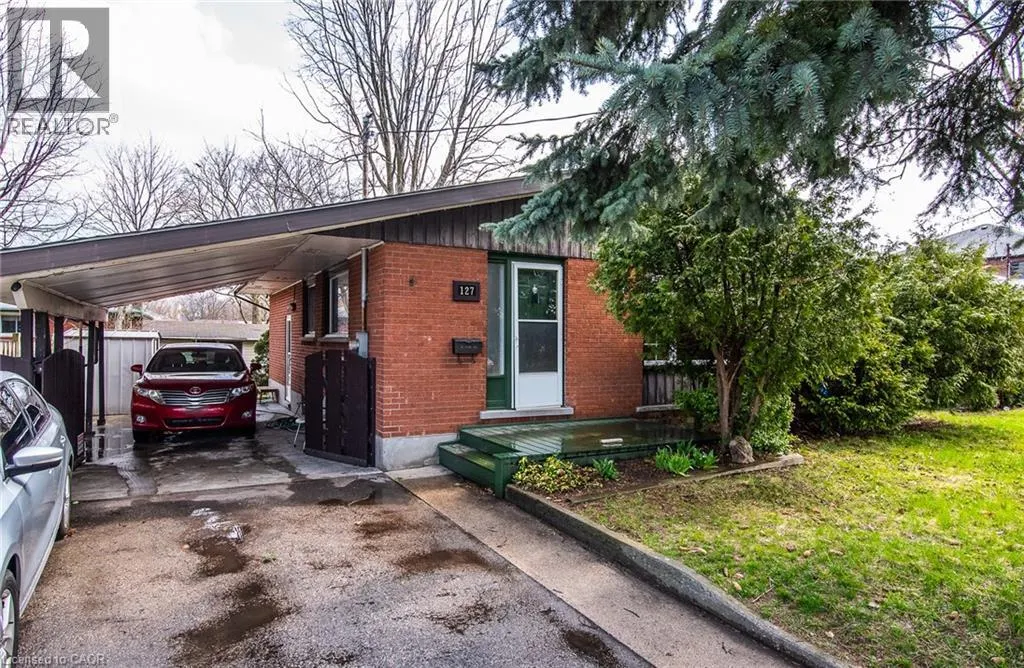 127 KINZIE Avenue