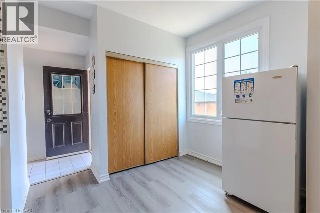 1570 RICHMOND Street Unit# 5, #5
