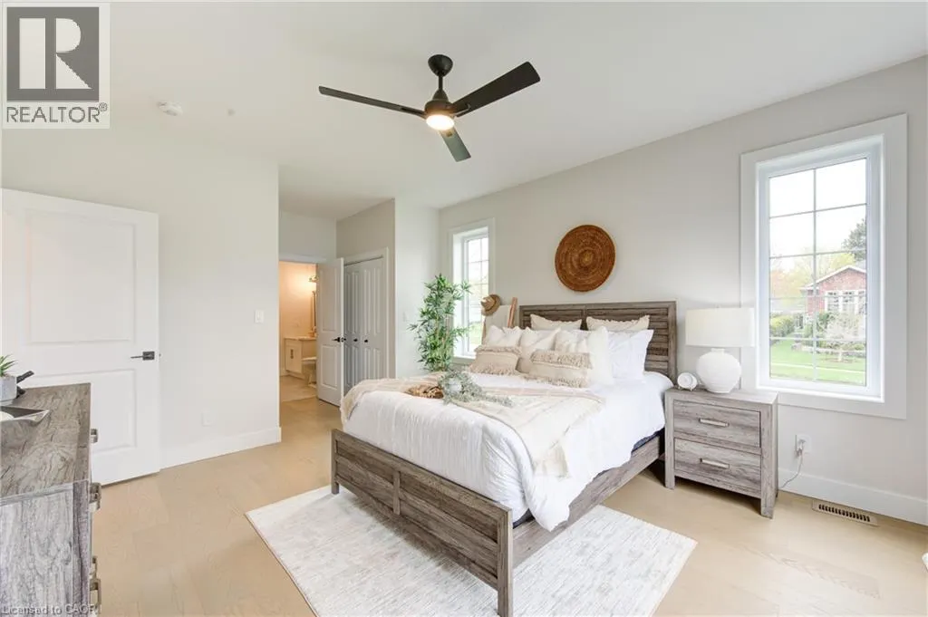 12 WASHINGTON Street Unit# 201, #201