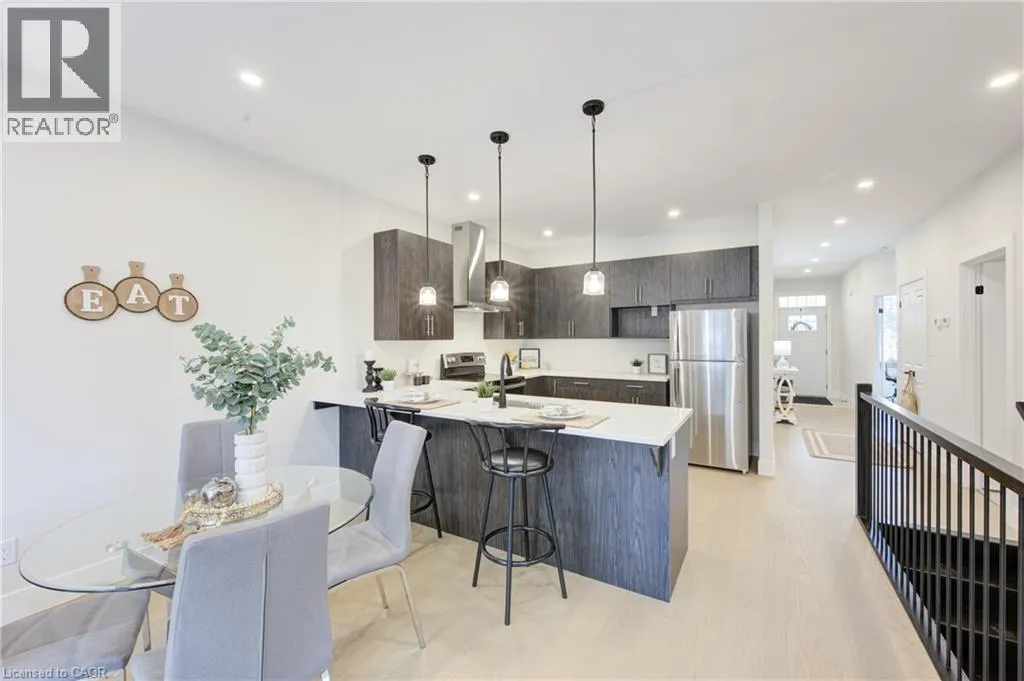 12 WASHINGTON Street Unit# 201, #201
