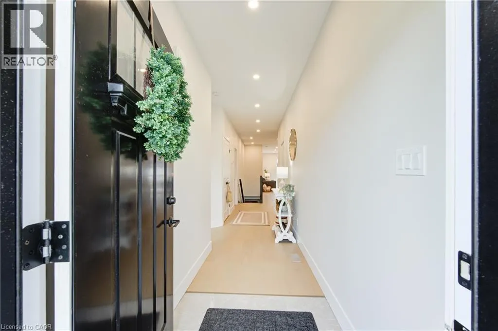 12 WASHINGTON Street Unit# 201, #201