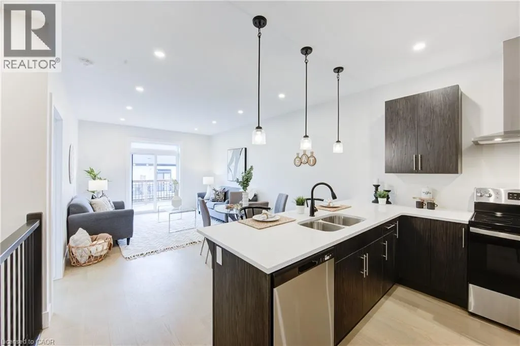12 WASHINGTON Street Unit# 201, #201
