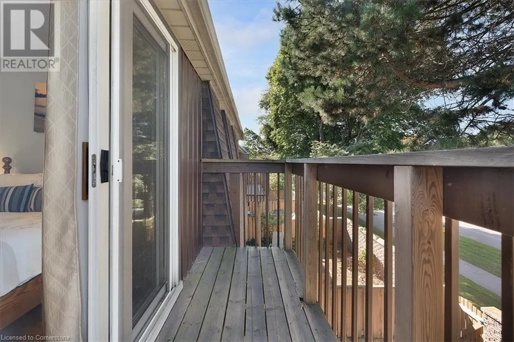 122 LAKESHORE Road Unit# 8, #8