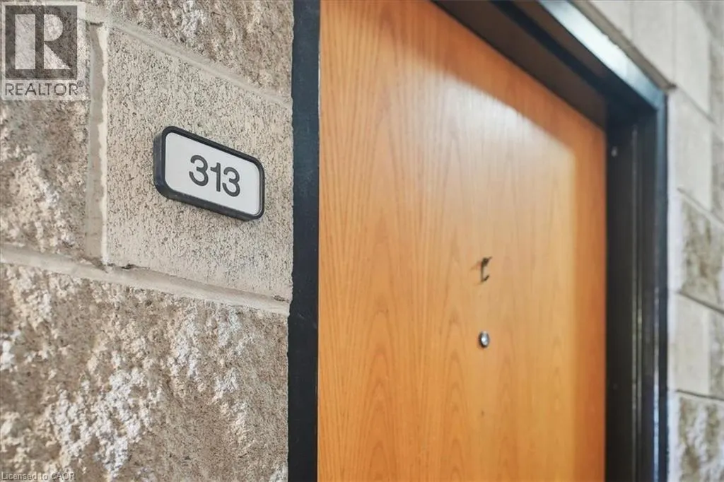 50 MAIN Street Unit# 313, #313