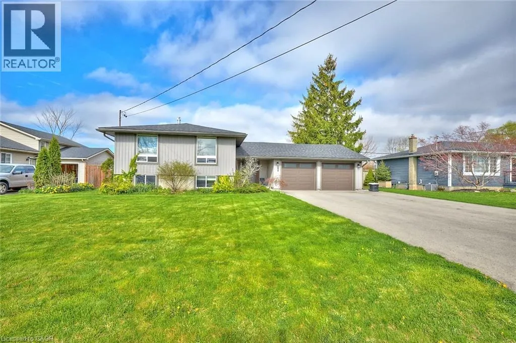 765 GRANDVIEW Road