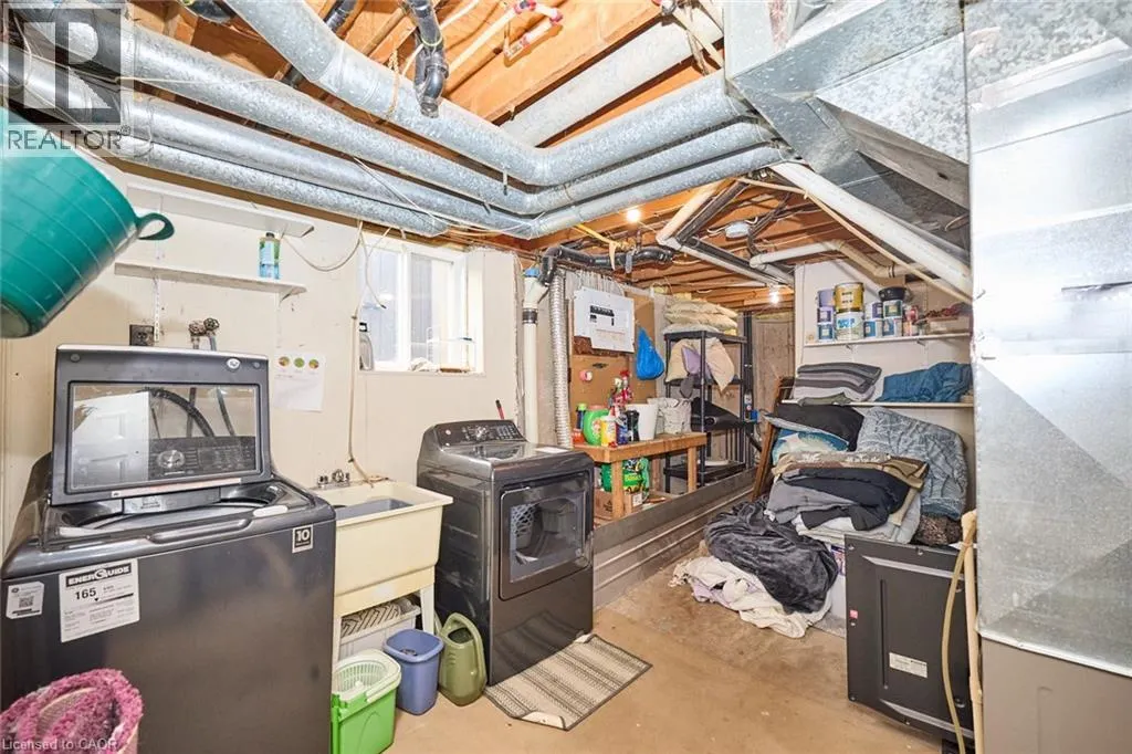 765 GRANDVIEW Road